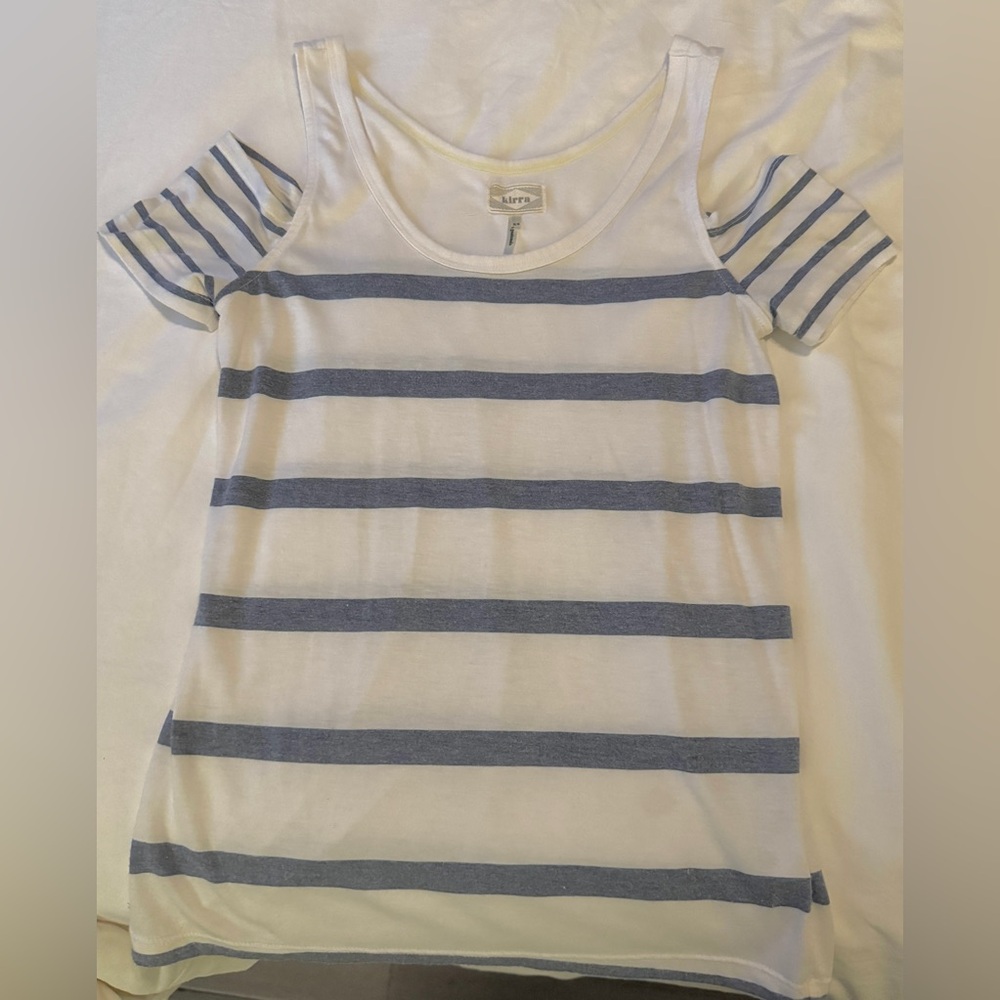 Kirra Cold Shoulder Shirt